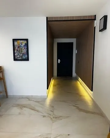 Cora Sun فندق خليج سانت بول